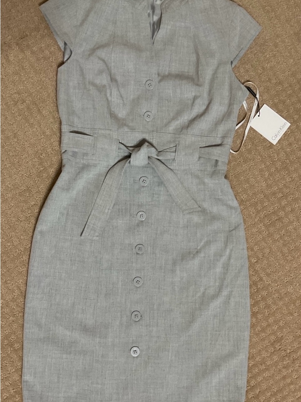 Calvin Klein Light Gray Cap-Sleeve Buttoned Sheath Dress with Waist Tie